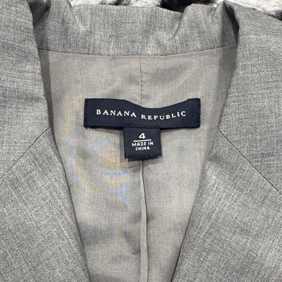 Banana Republic Women's Gray Suit Jacket - Picture 2 of 6